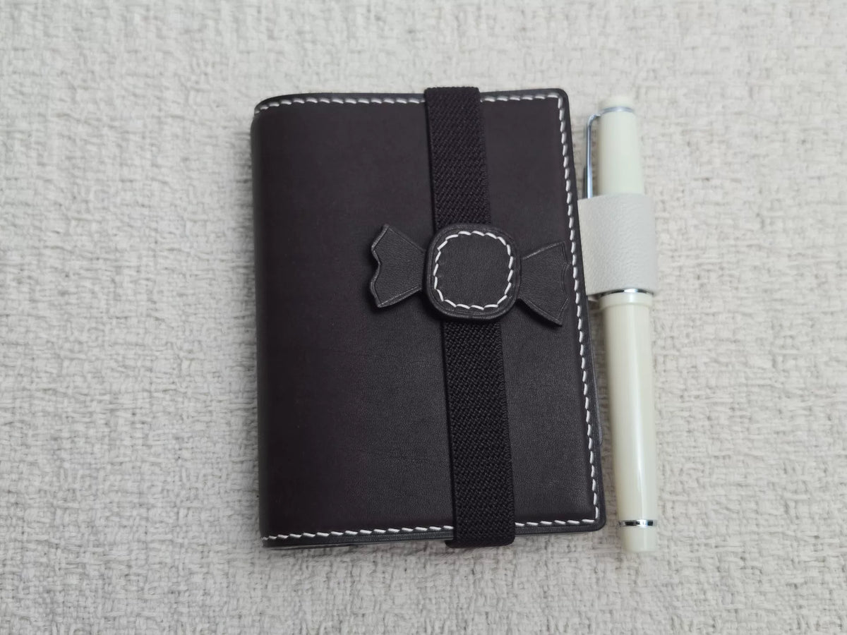M5 Dubwoudige Leren Agendahoes Ebony