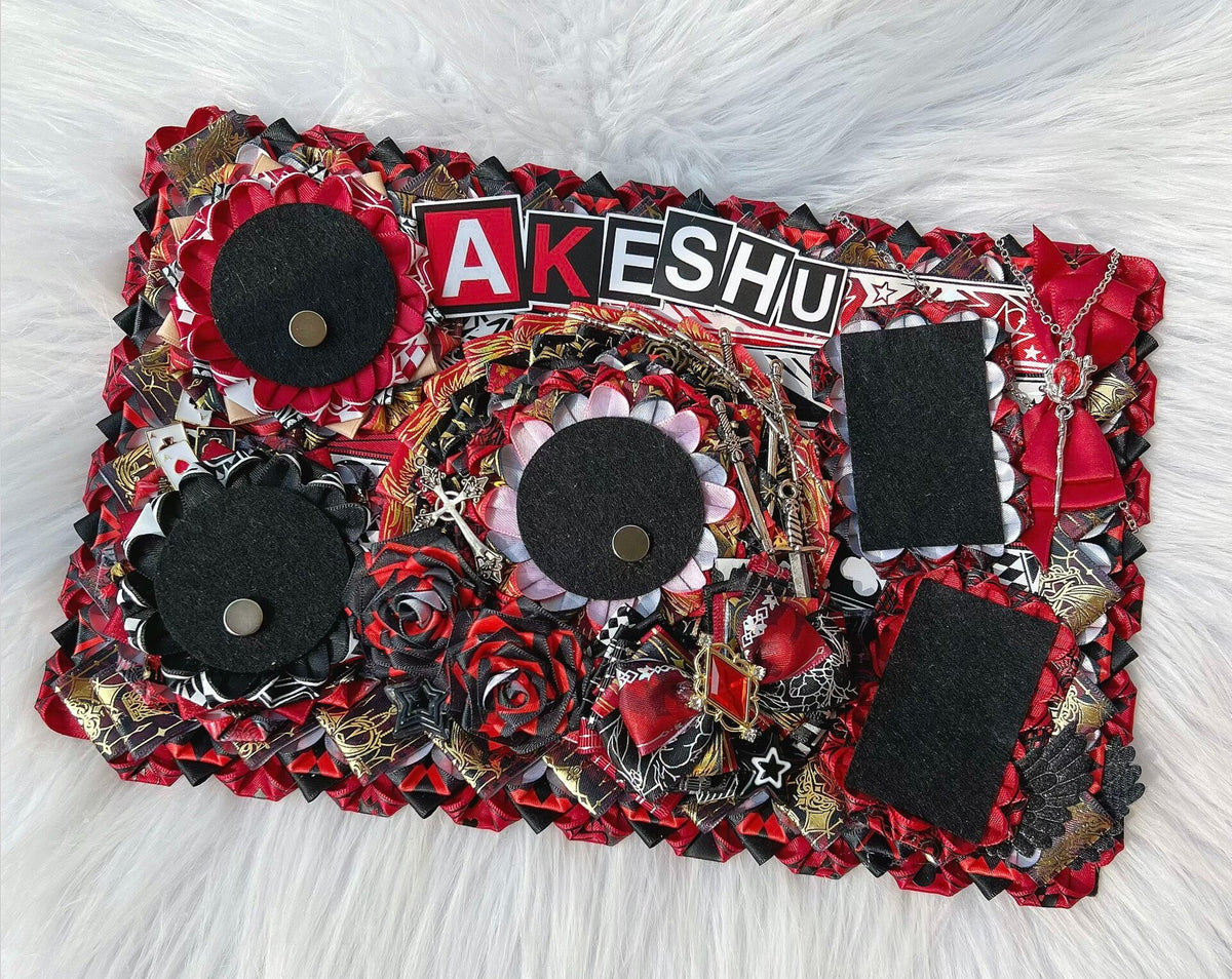 Persona 5 Ribbon Badge Display Board