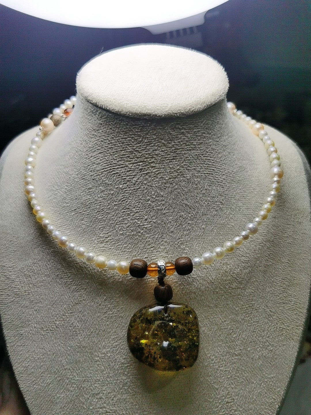 Natural Freshwater Pearl Amber Necklace