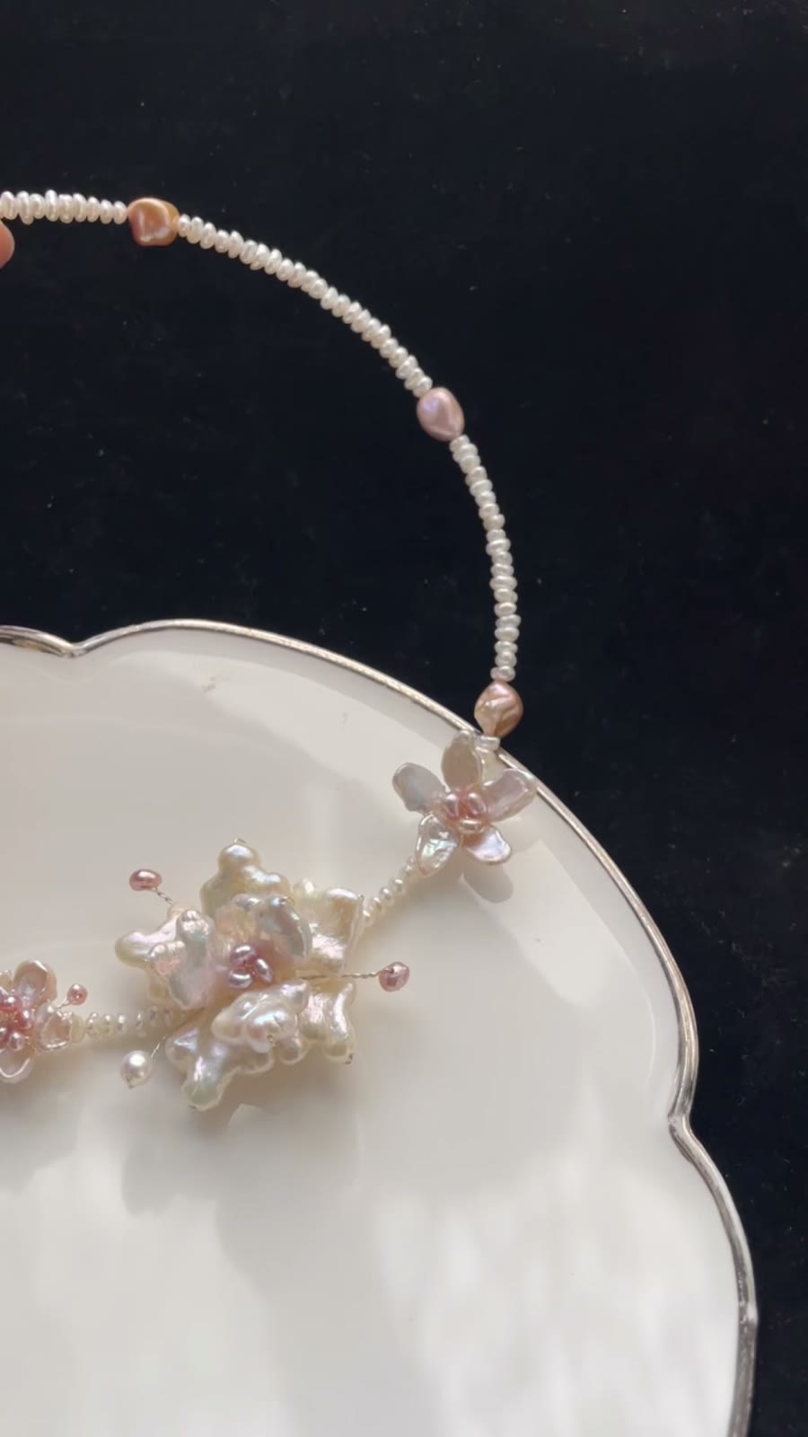 Natural Pearl Floral Choker Necklace