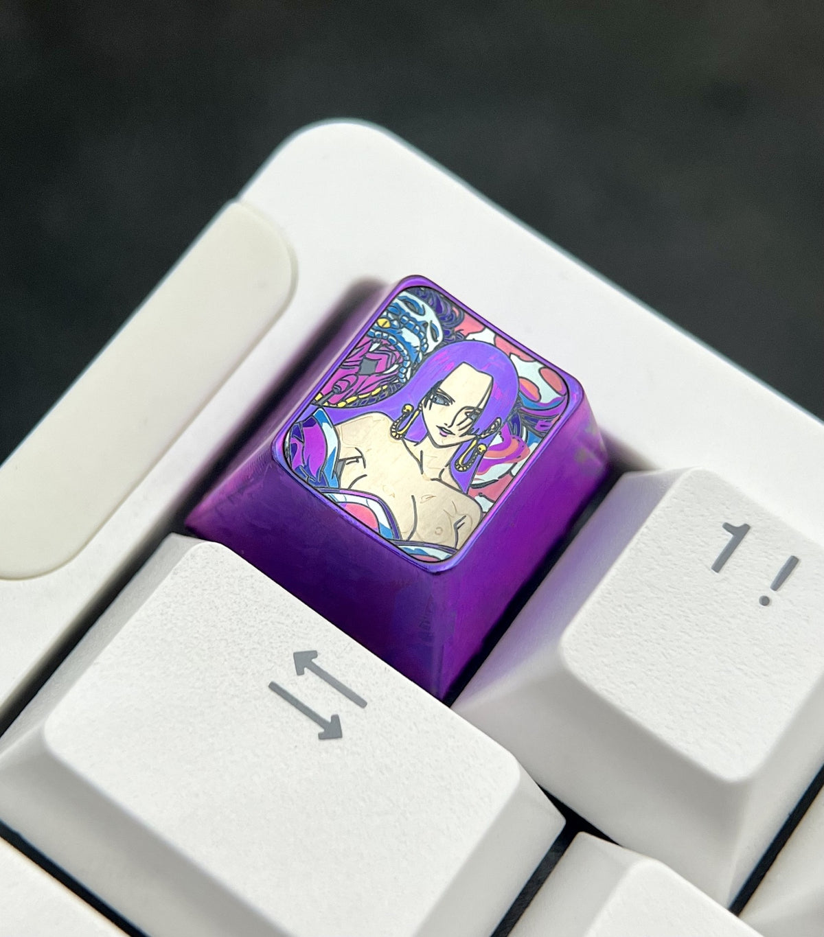 One Piece Boa Hancock 1u Titanium Alloy Keycap