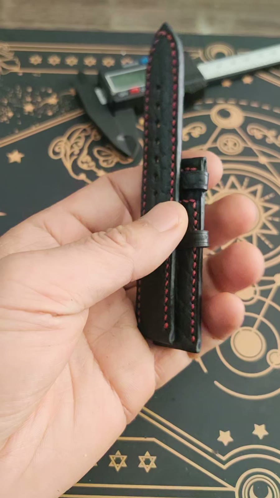 1049153116416 - Image 11