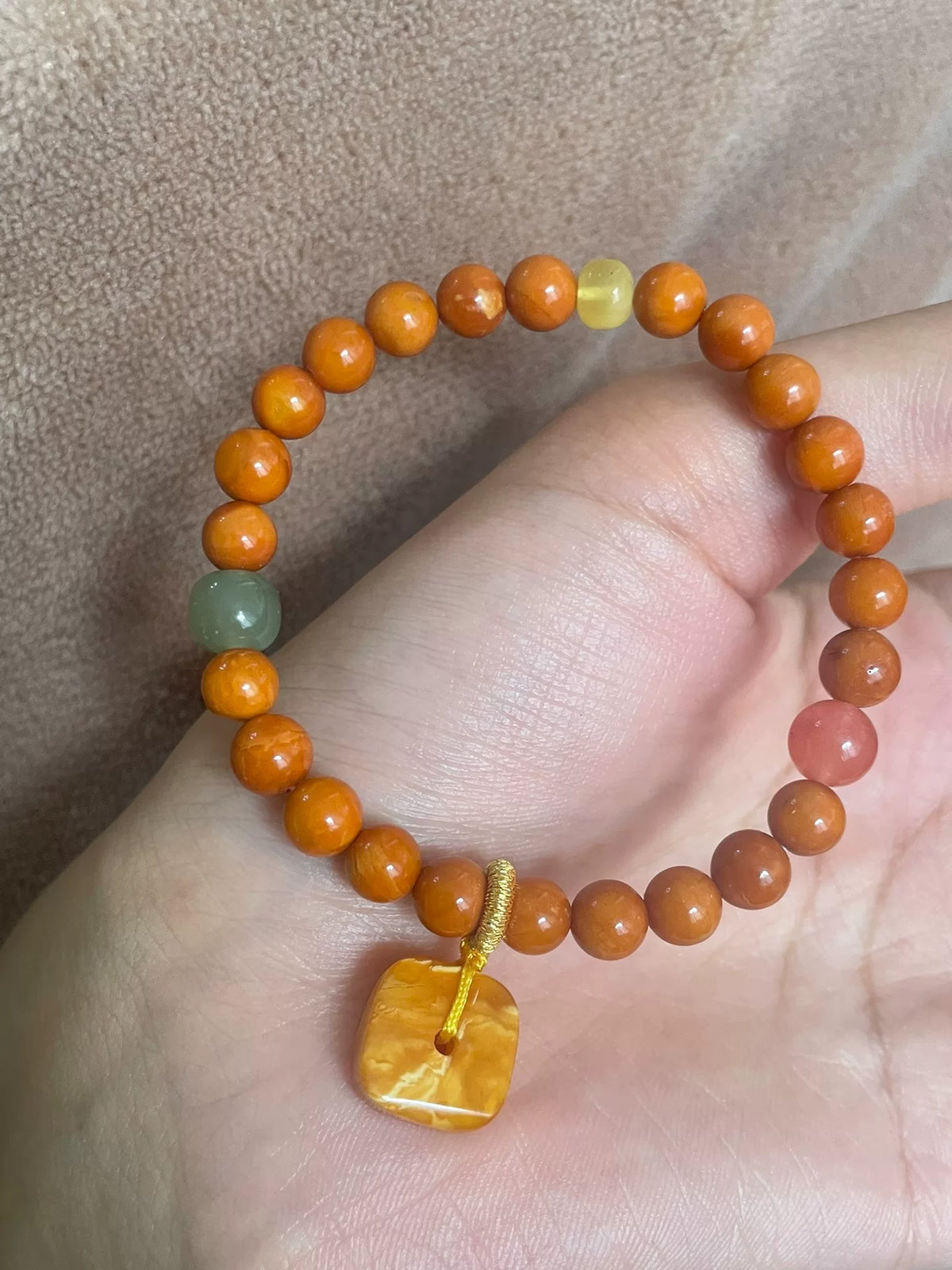 Natürlicher Bienenwachsbernstein Teufelsblatt Perlenarmband