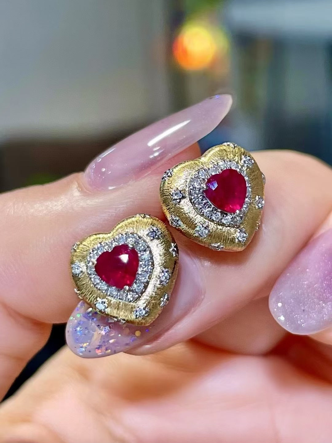 18K Gold Heart Stud Earrings with Red Gemstone and Brushed Finish