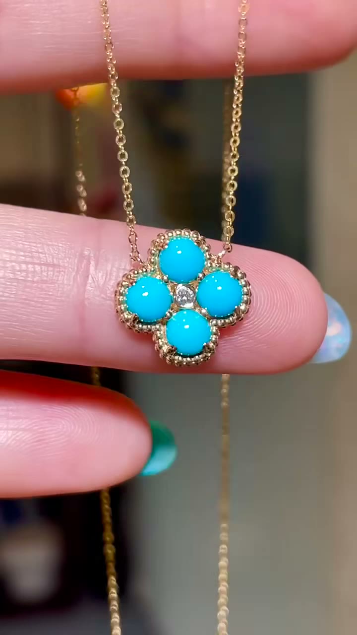 18K Gold Four Leaf Clover Blue Stone Necklace