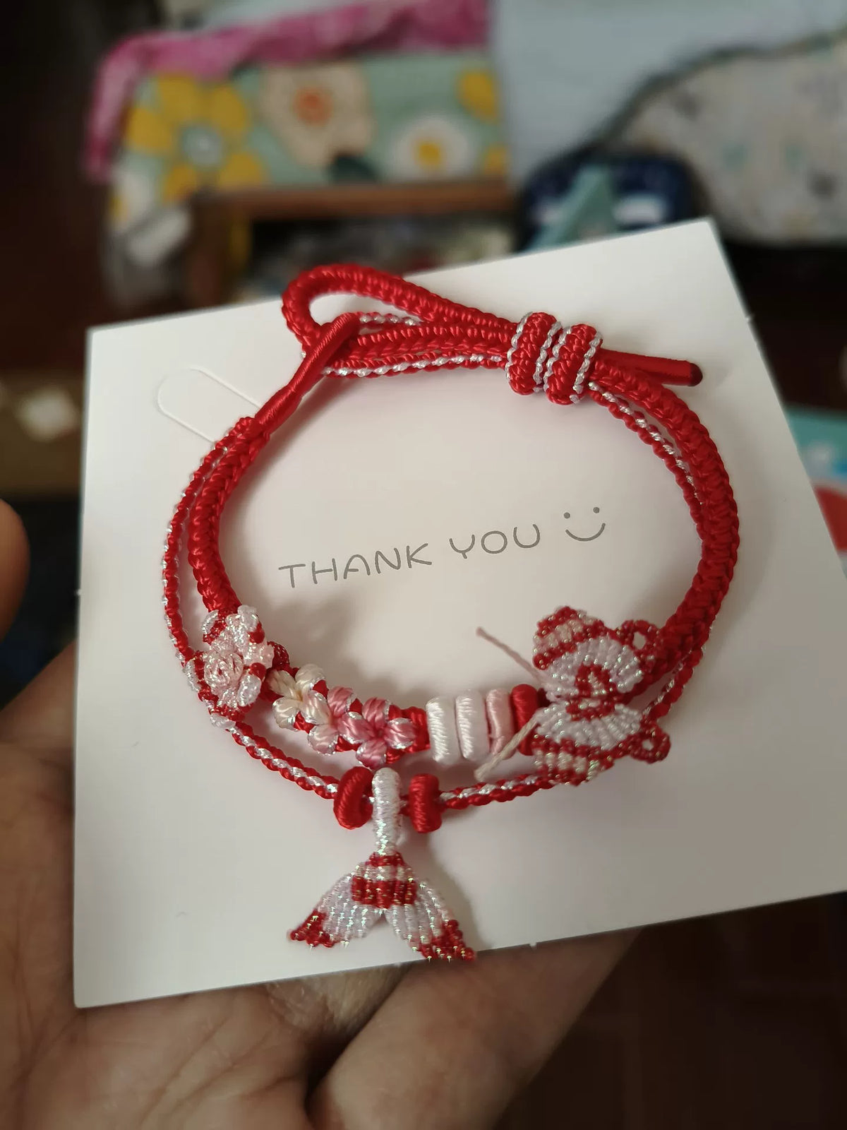 Handgefertigtes rotes Kord-Neujahr-Schmetterling-Armband