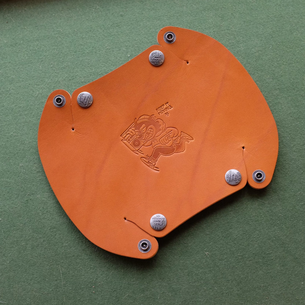 Tochigi Leder Valet Tray met Druksluituiting