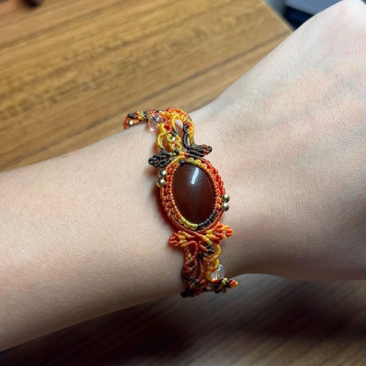 Handmade Macrame Waxed Cord Bracelet with Twisted Agate