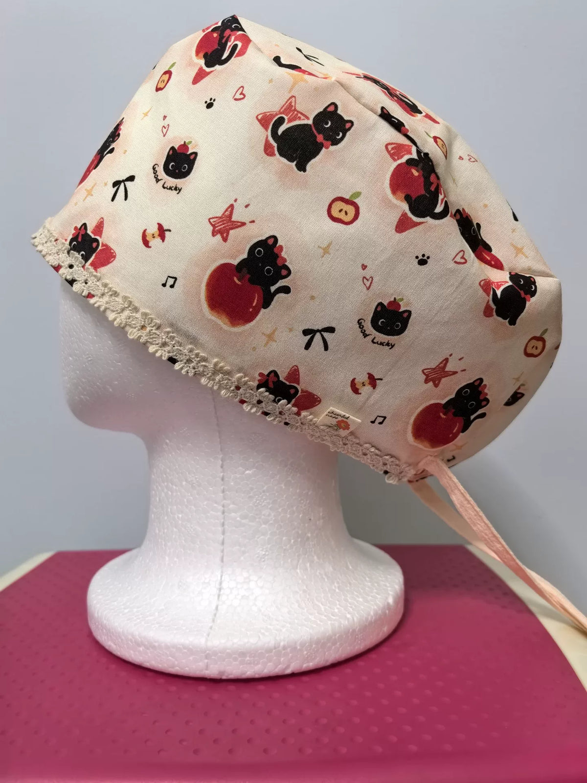 Gorro quirúrgico de algodón con estampado de gato y manzanas