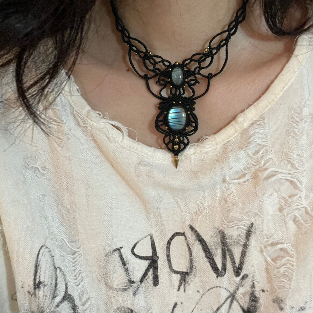 Macrame Necklace with Labradorite Pendant