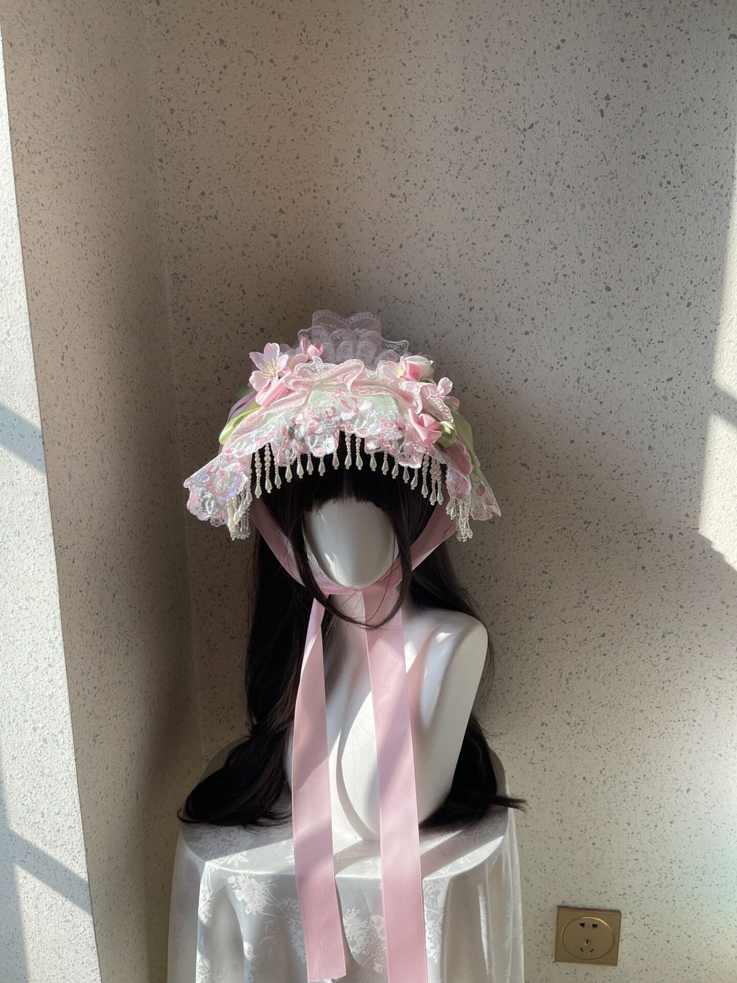1065954461639 - Image 1