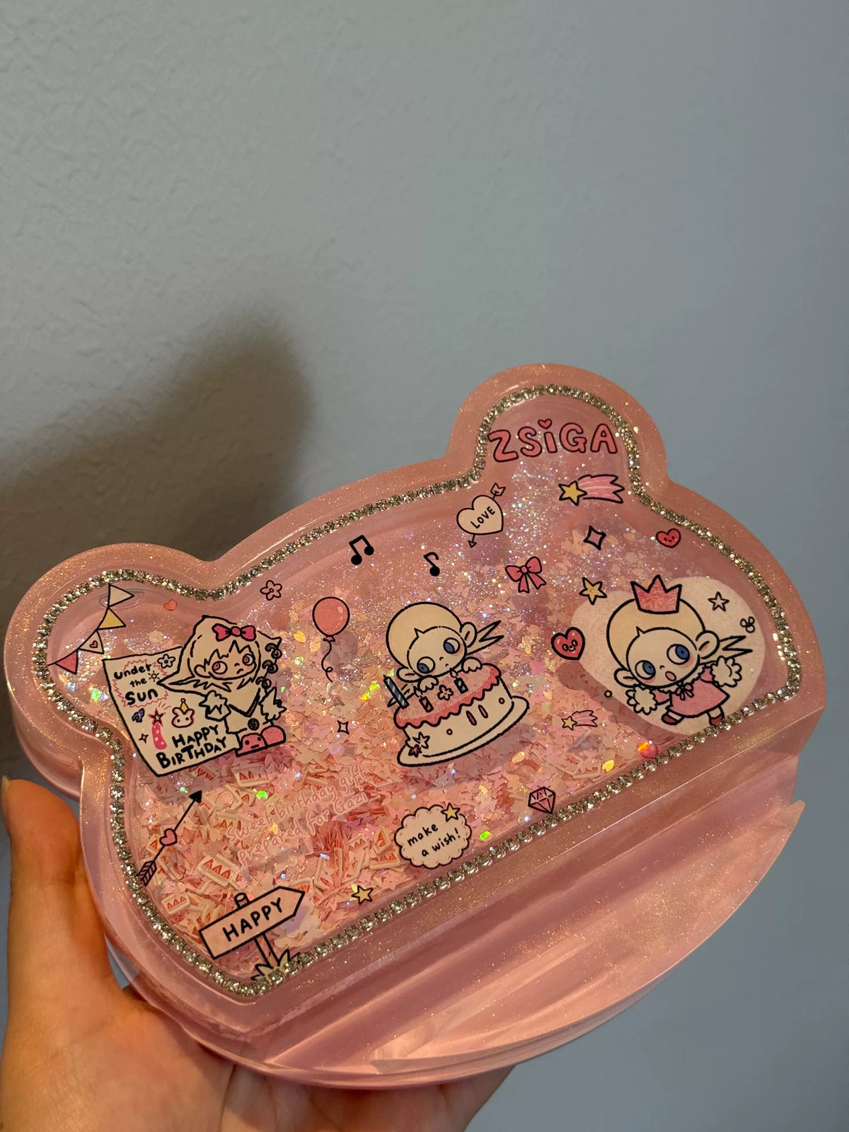 Pink Resin Bear Head Shaker Decoration