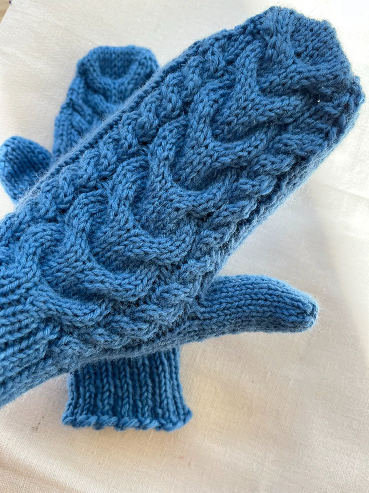 Gants sans doigts tricotés à la main en laine pure