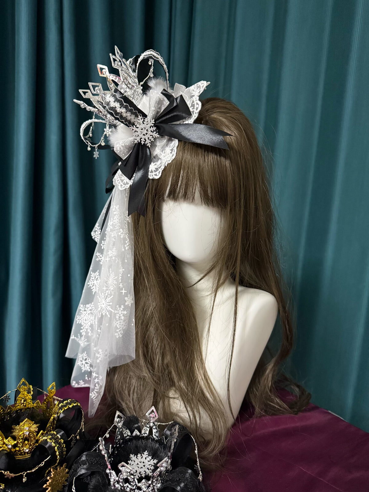 Black Crown Mini Hat with Snowflake Veil
