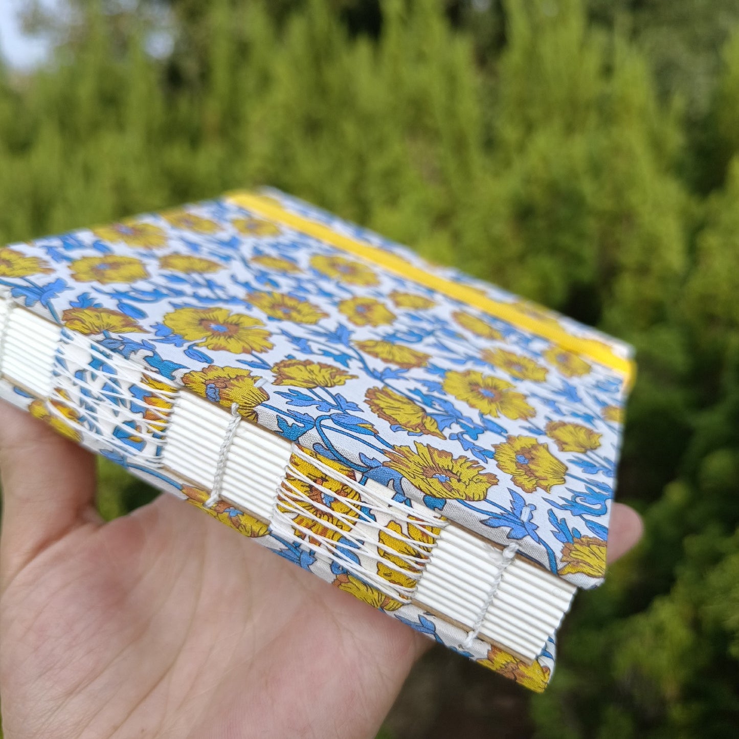 Liberty Floral Watercolor Sketchbook 12cm Square 300gsm Semi-Cotton Paper Hand-Stitched