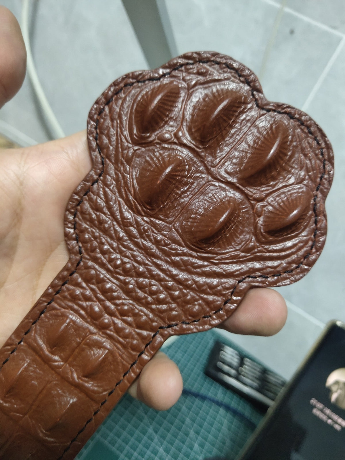 Handcrafted Cowhide Leather Cat Paw Paddle