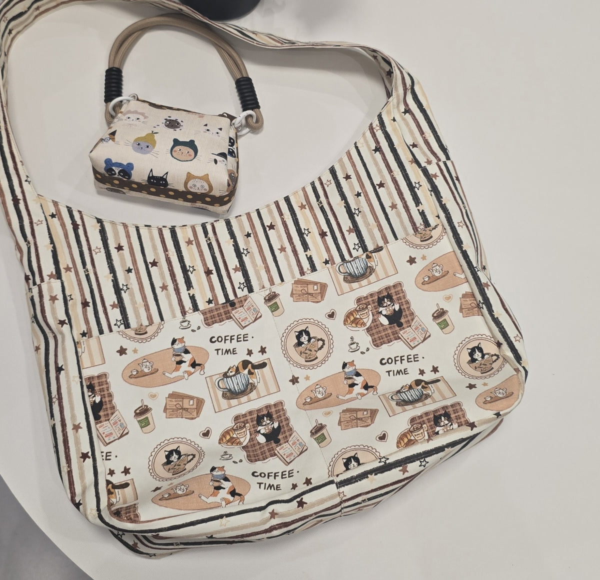 Coffee Cat Print Shoulder Bag