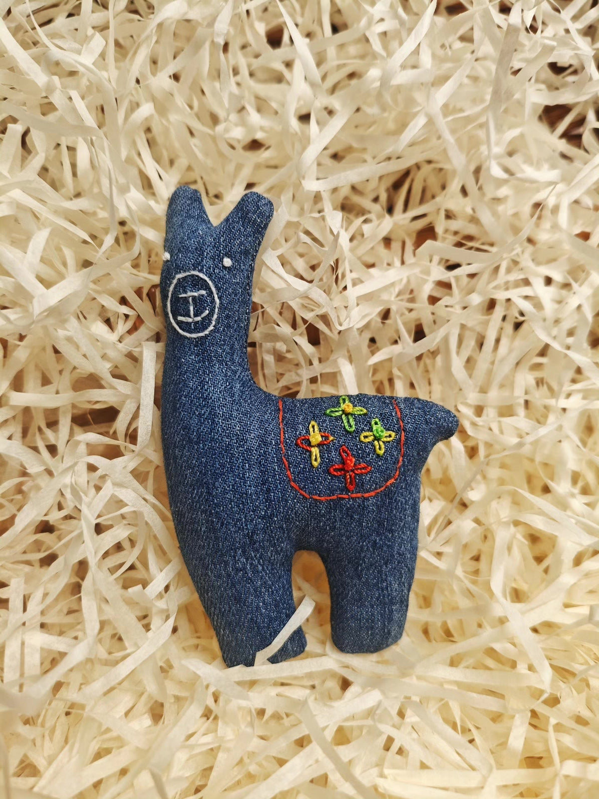 Broche pinza para el pelo de alpaca en denim azul