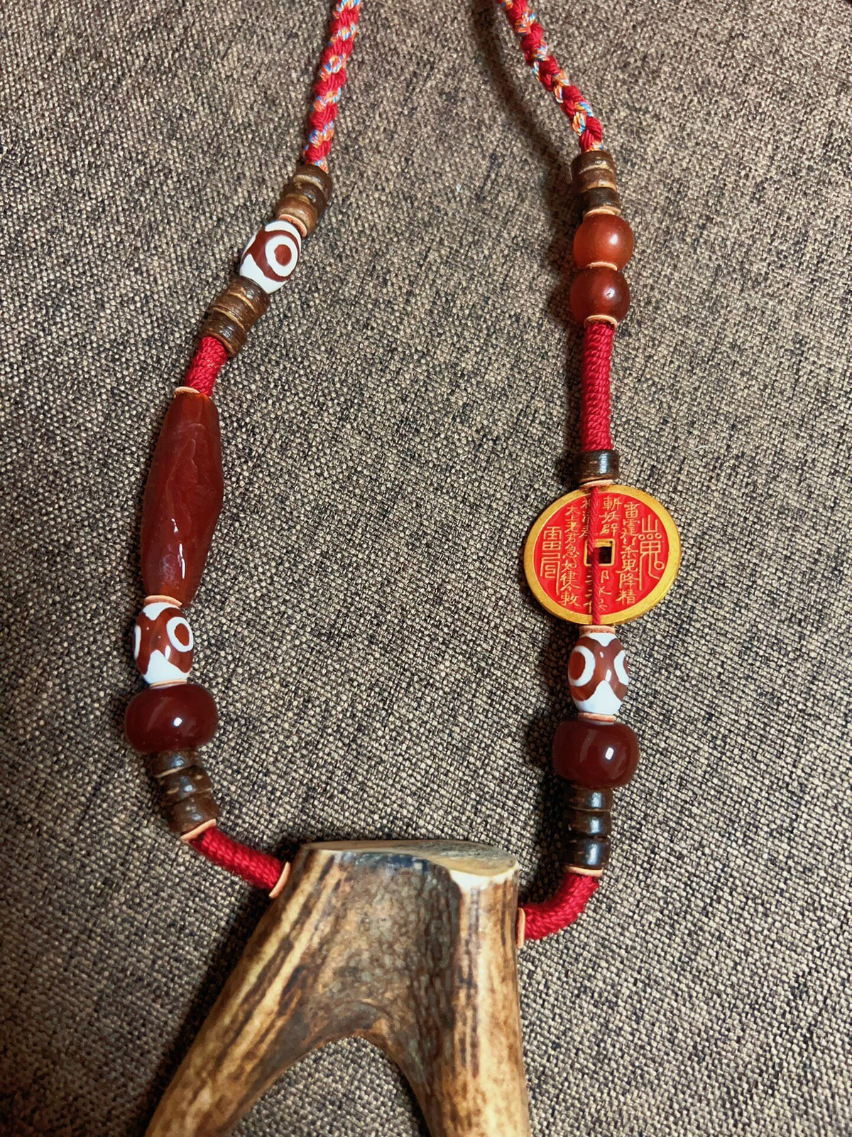 Handcrafted Deer Antler Necklace with Agate Beads