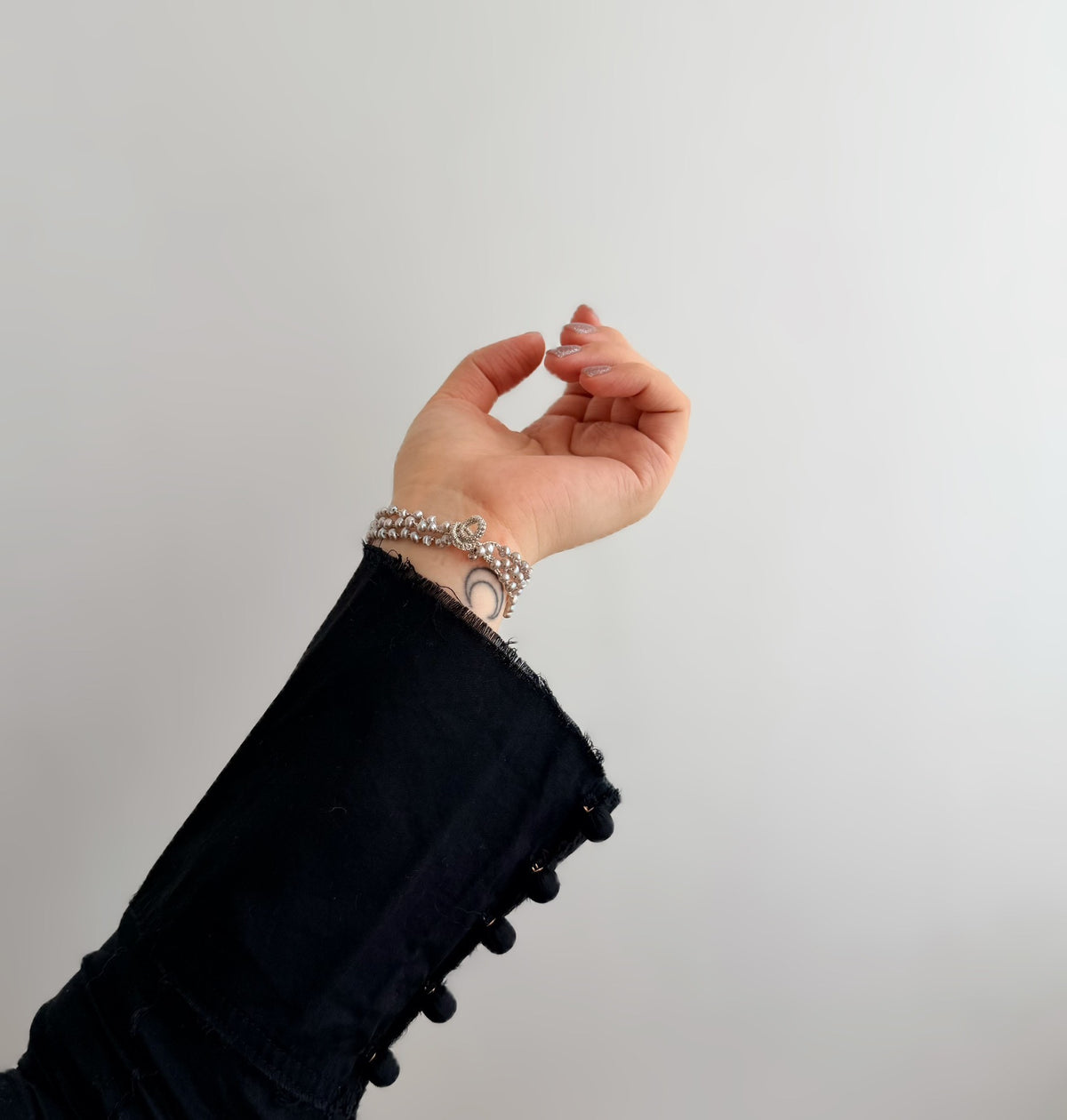 Bracciale all'uncinetto con perle d'acqua dolce fatto a mano