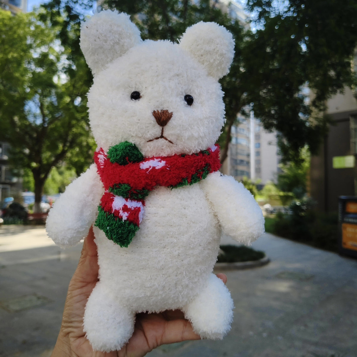 Handgefertigte Sockenpuppen-Teddybären Plusch-Figur