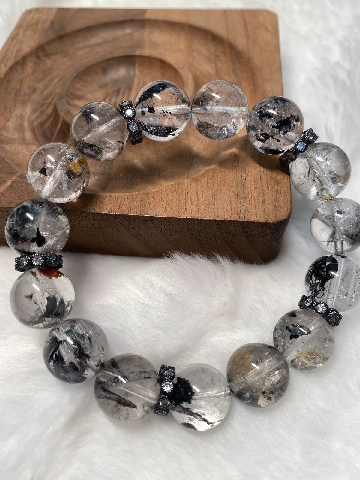 Natural Quartz Crystal Beaded Bracelet 13.5mm