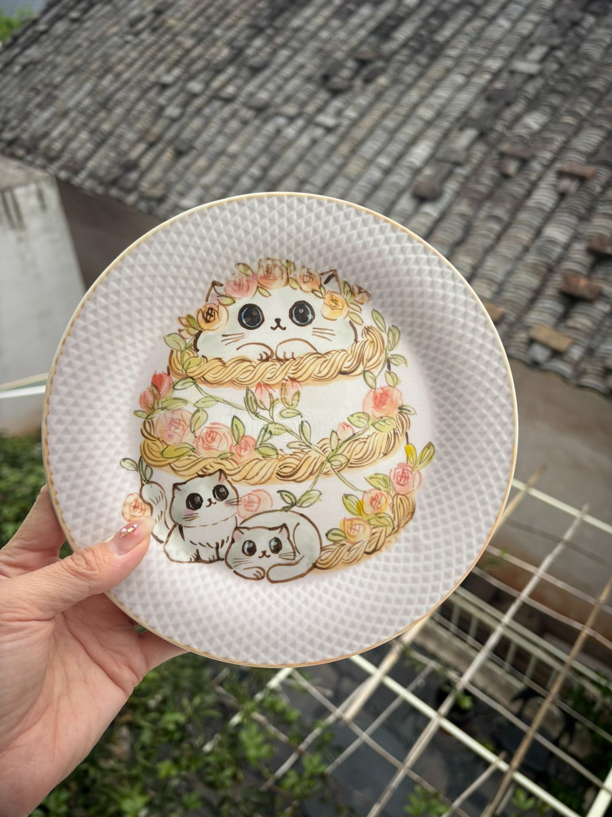 Piatto in ceramica dipinto a mano con motivo gatto