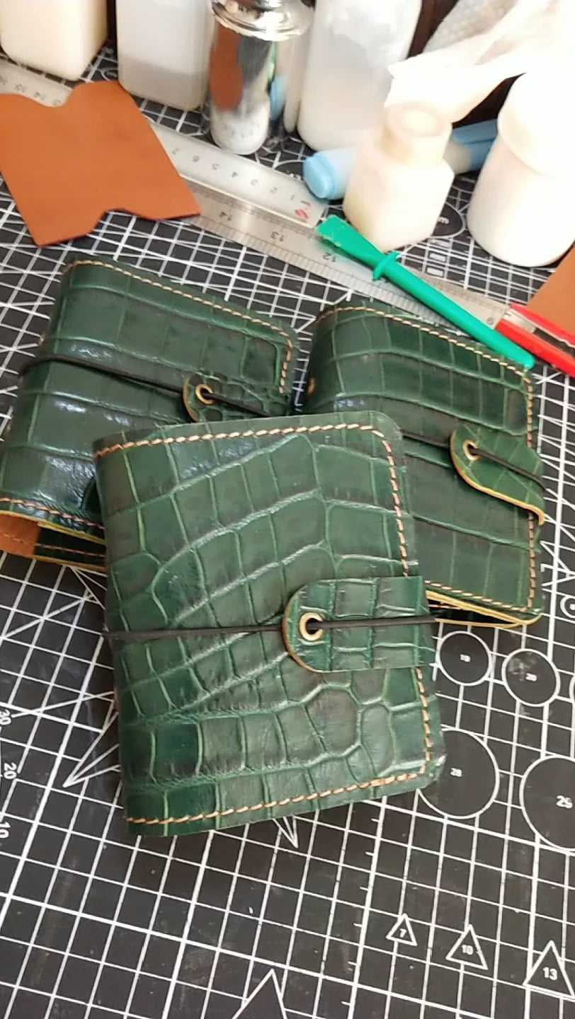 A9 レザージャーナルカバー クロコダイル型押し グリーン