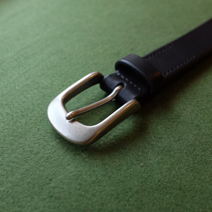 Black Leather Belt with 4.0-4.5mm Thickness and Single-Prong Buckle