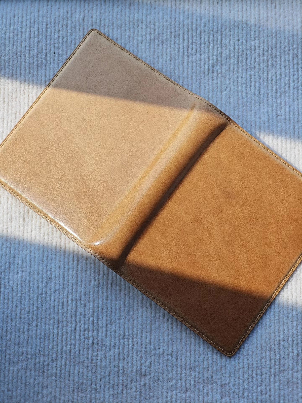 A6 Shell Cordovan Leather Ring Binder