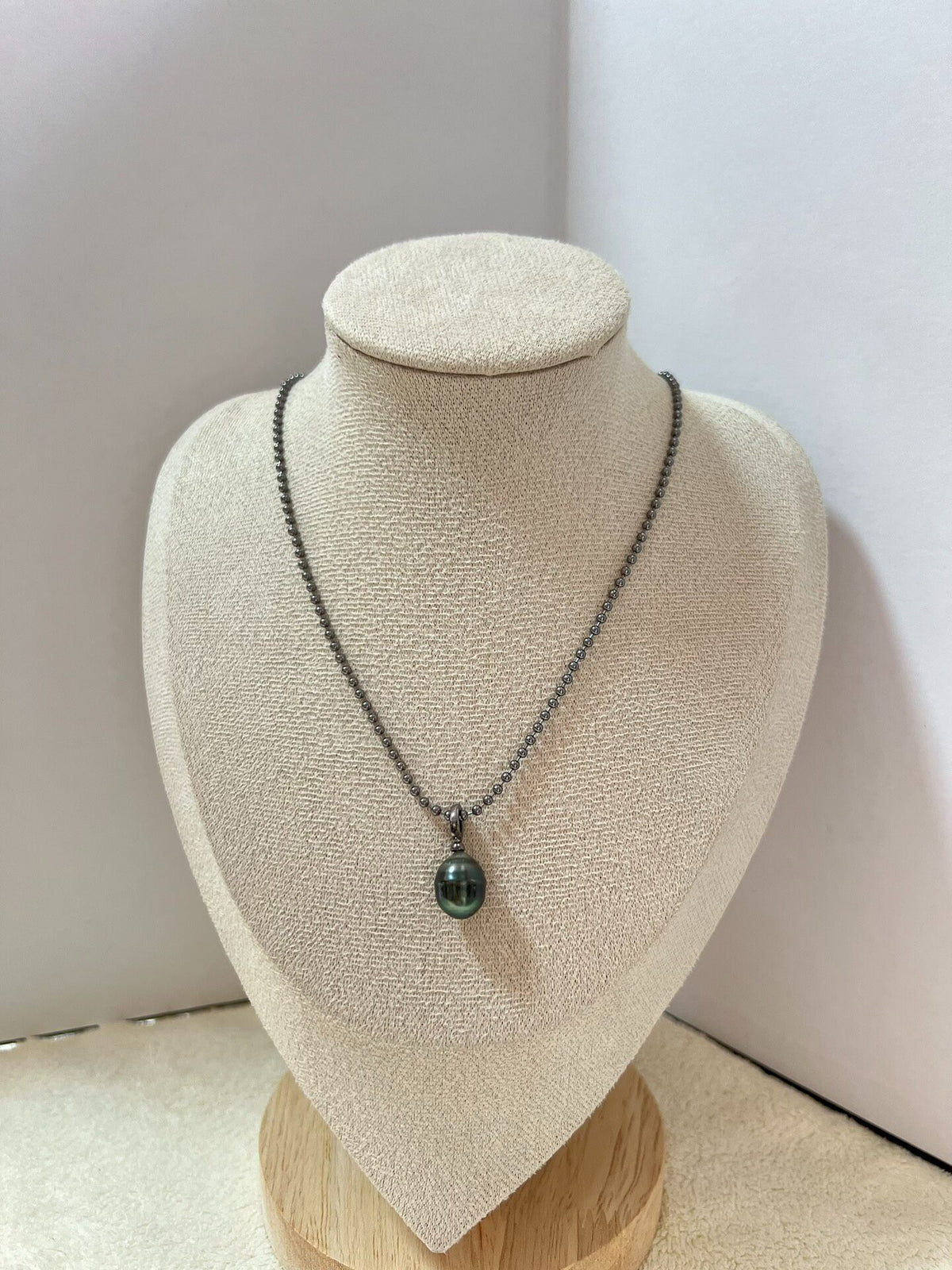 Tahitian Pearl Pendant Necklace 10mm