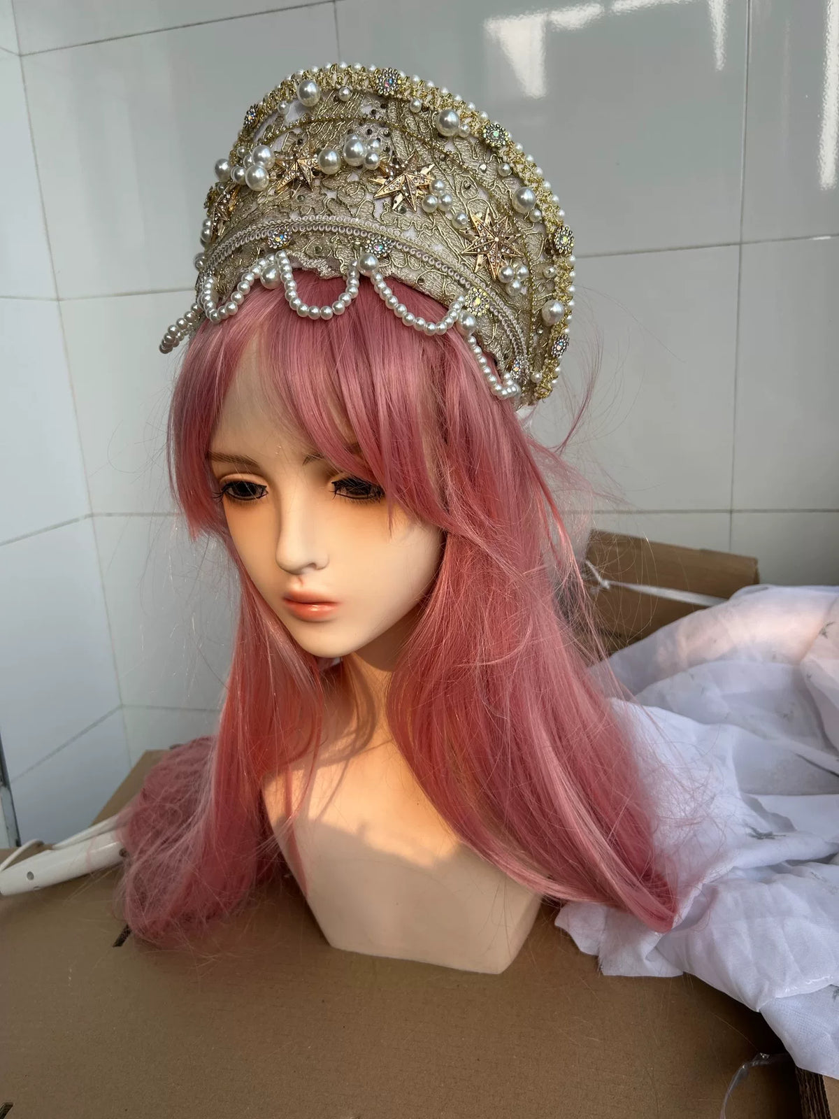 Gouden Pearl Star Tudor Crown Hoofdtoofstuk