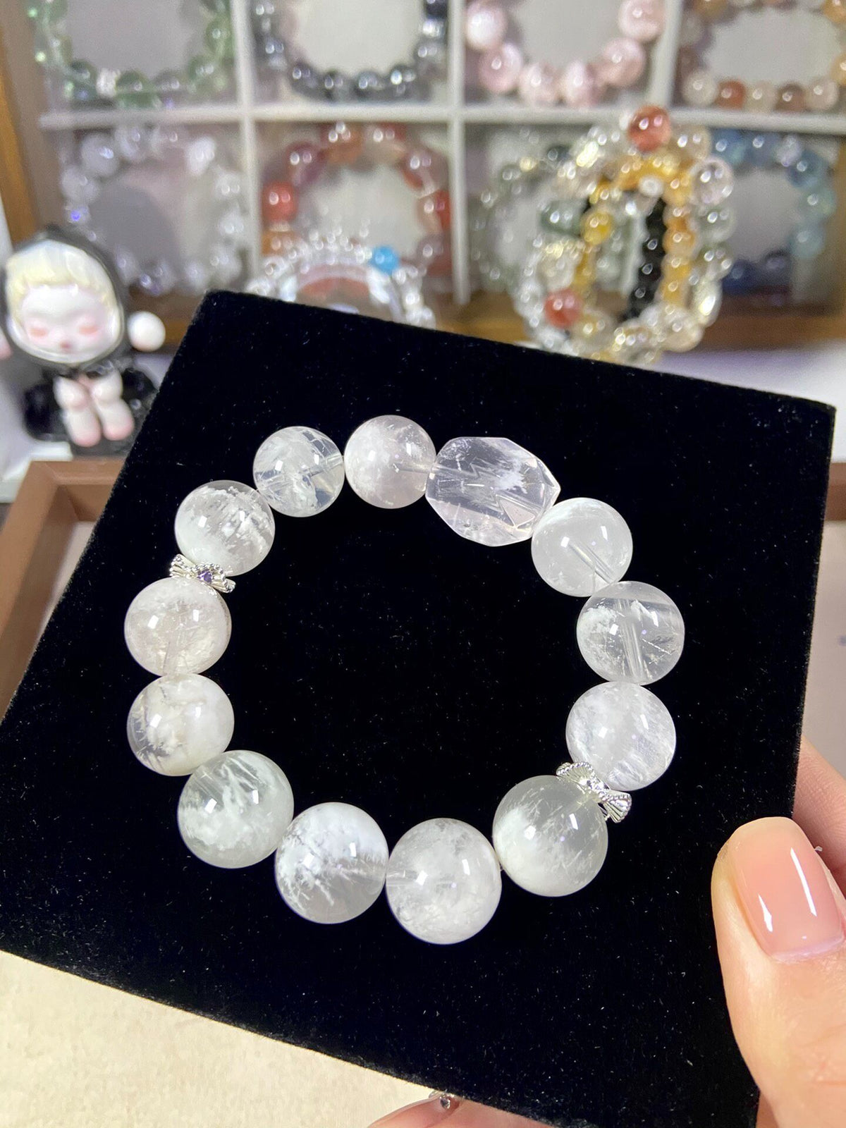 Pink Snowflake Phantom Crystal Bracelet
