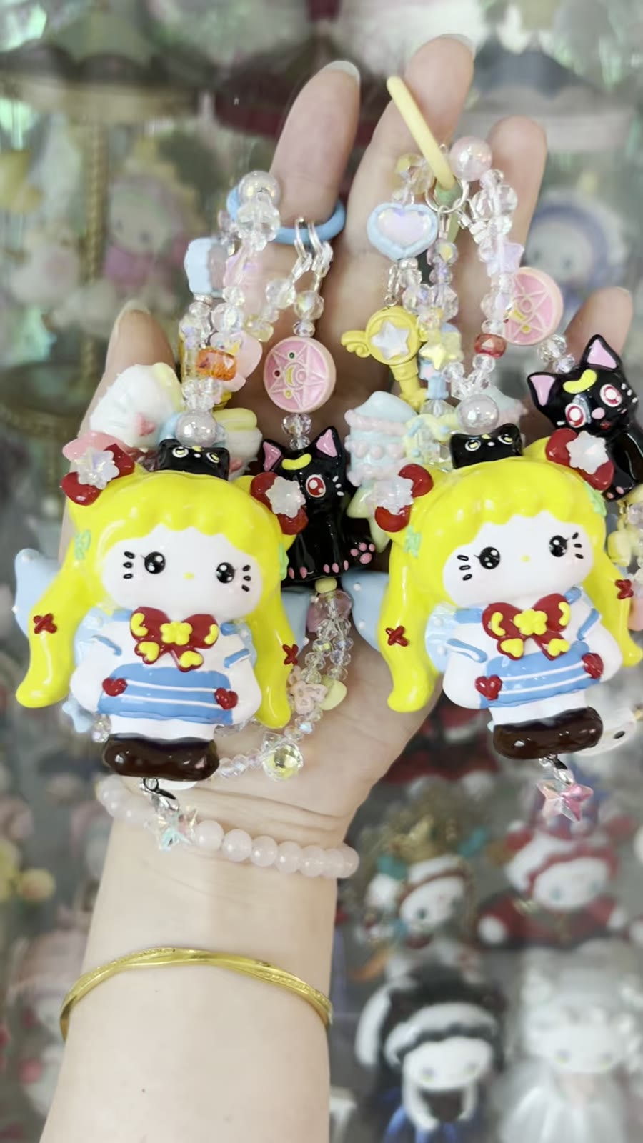 Dragonne de téléphone en perles avec pendentif chat