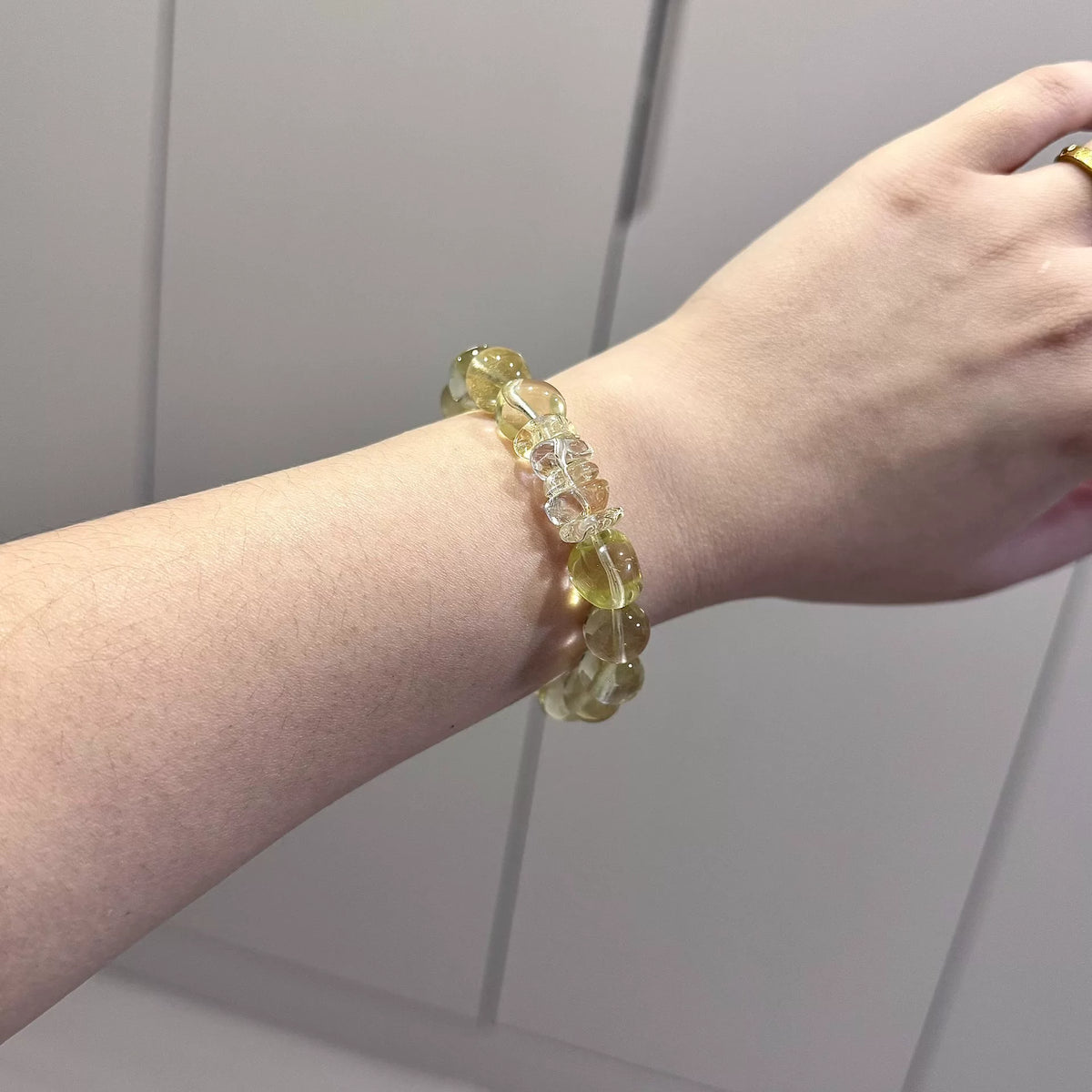 Citrien armband vrijvormige kralen 11mm