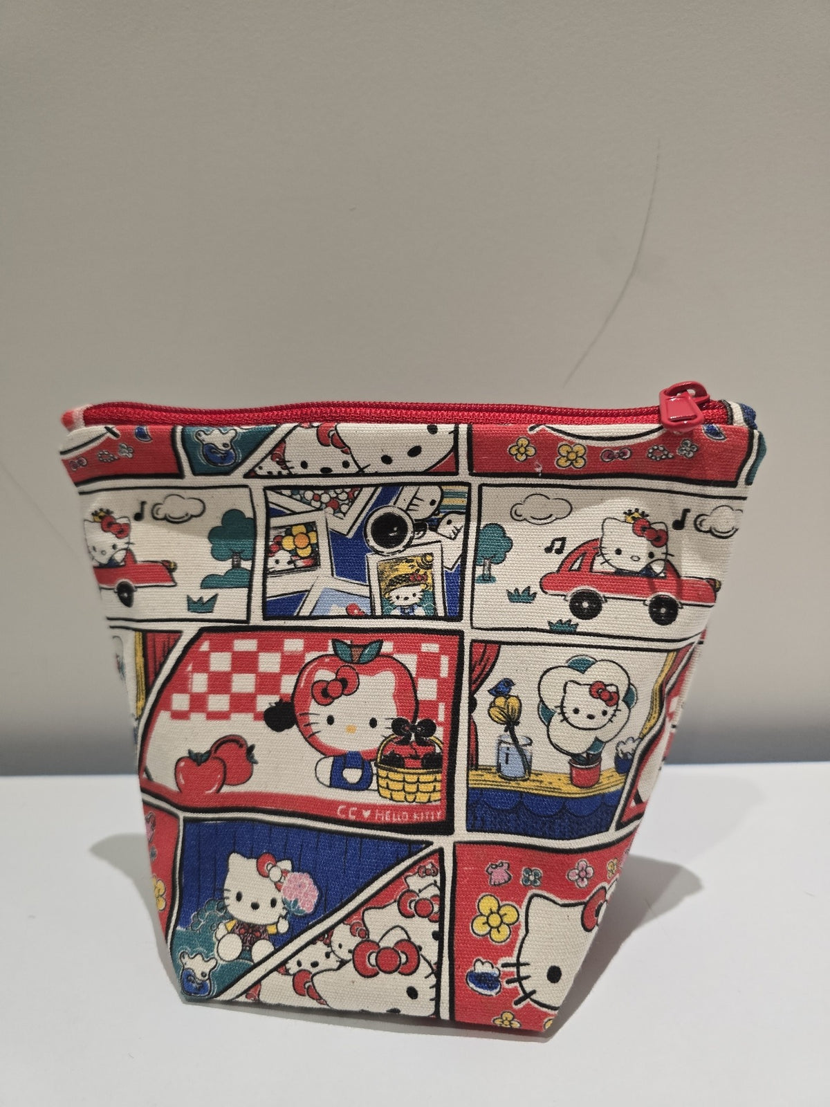 Zippered Pouch with Hello Kitty Comic Print