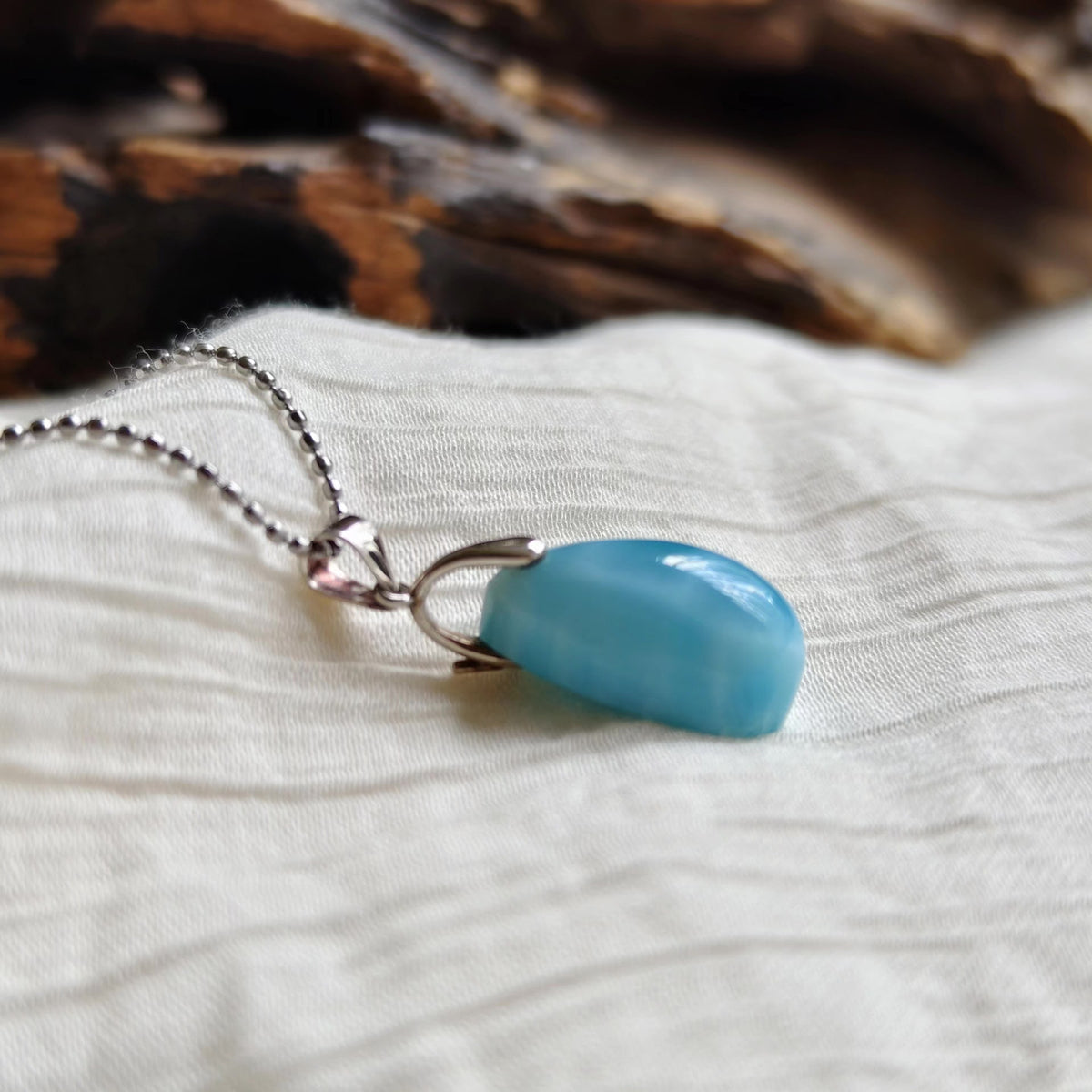 Larimar Tropfenanhänger S925 Silber Titan Kette