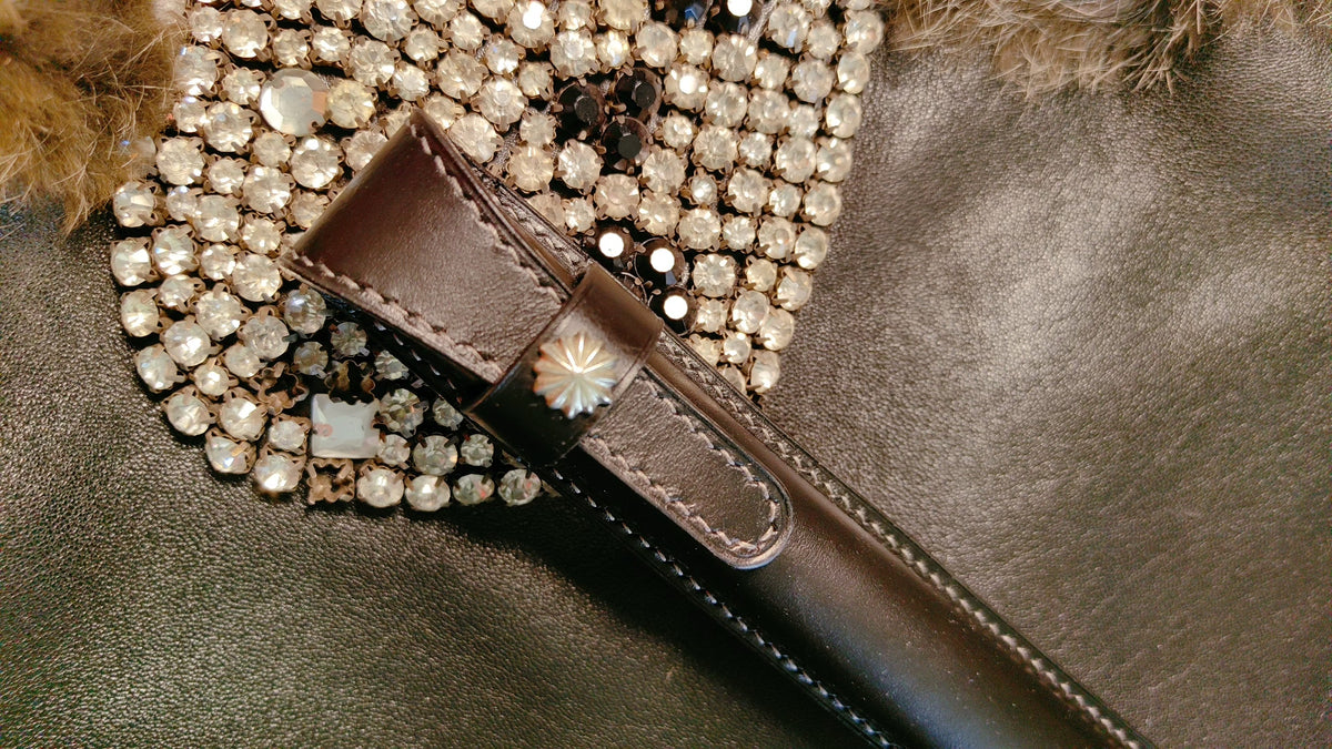 Genuine Leather Pen Sleeve with Flower Button