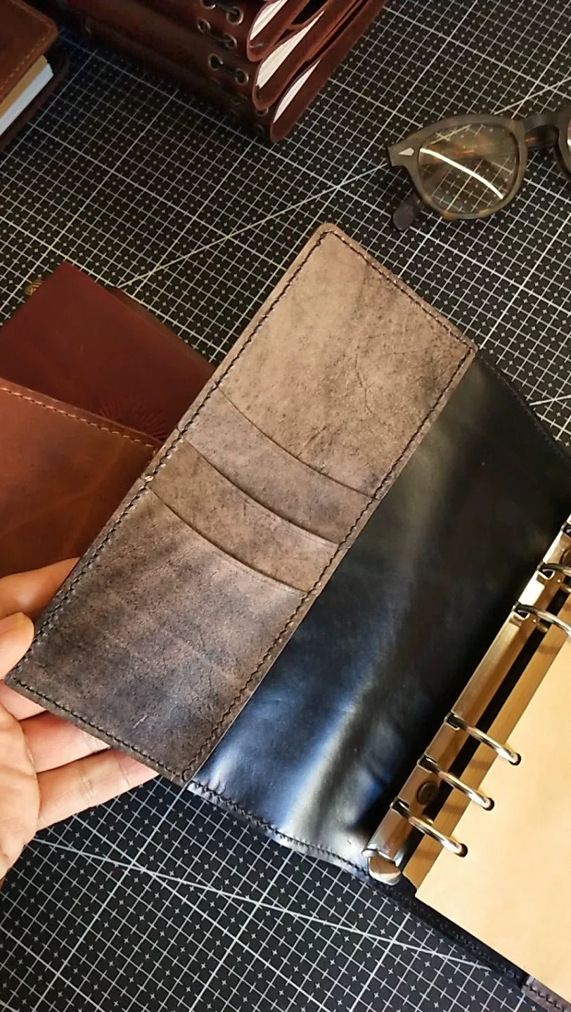 Funda para cuaderno de anillas A6 en cuero natural