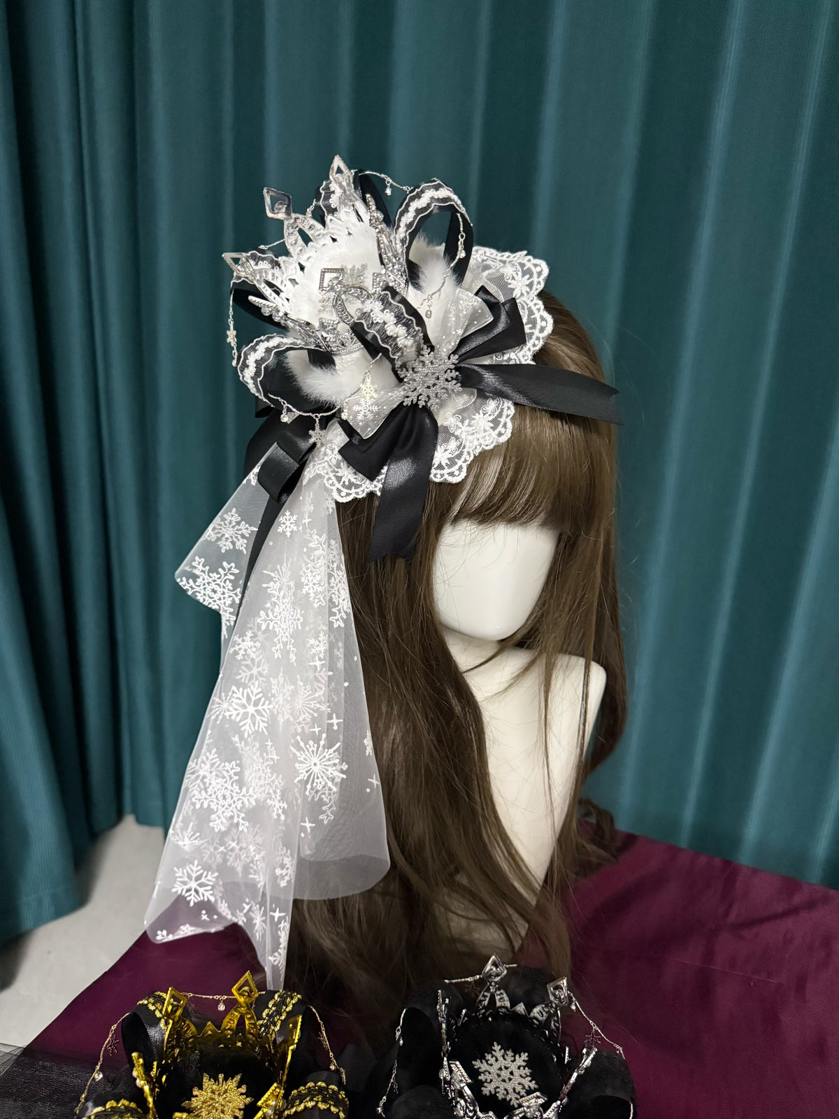 Black Crown Mini Hat with Snowflake Veil