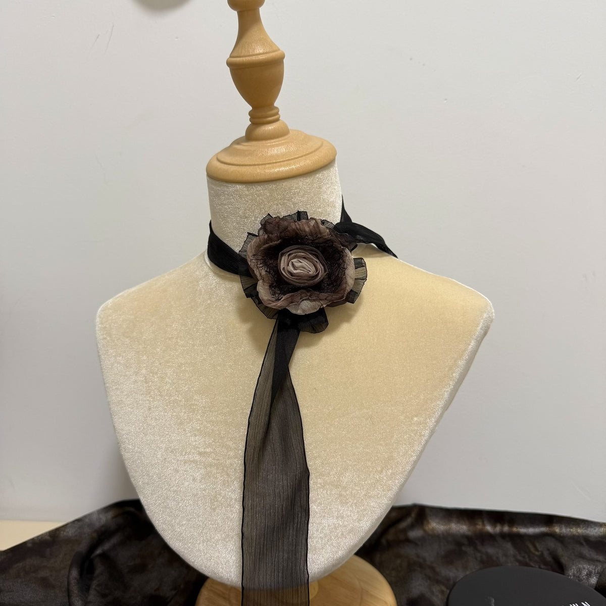 Handmade Ink Wash Camellia Neck Flower
