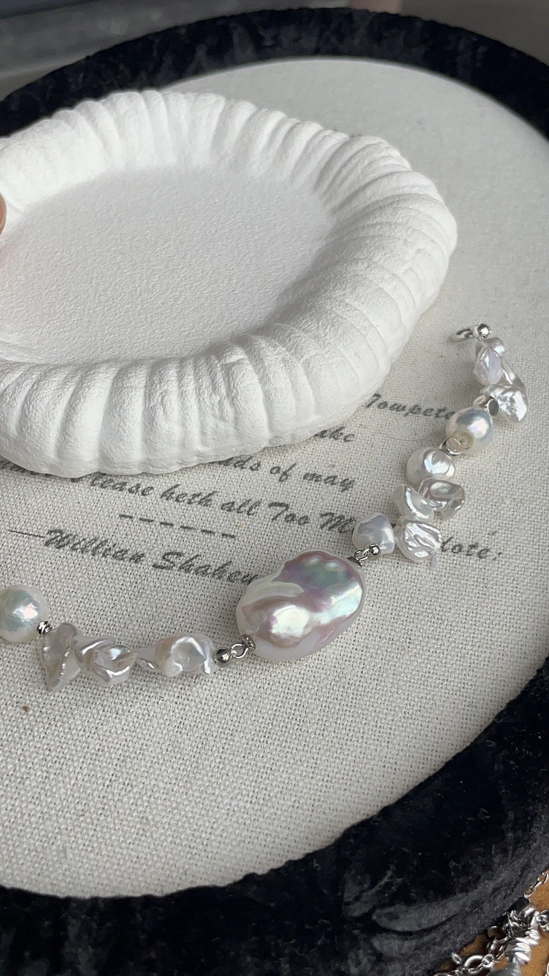 Bracelet en perles d'eau douce baroques 17 cm