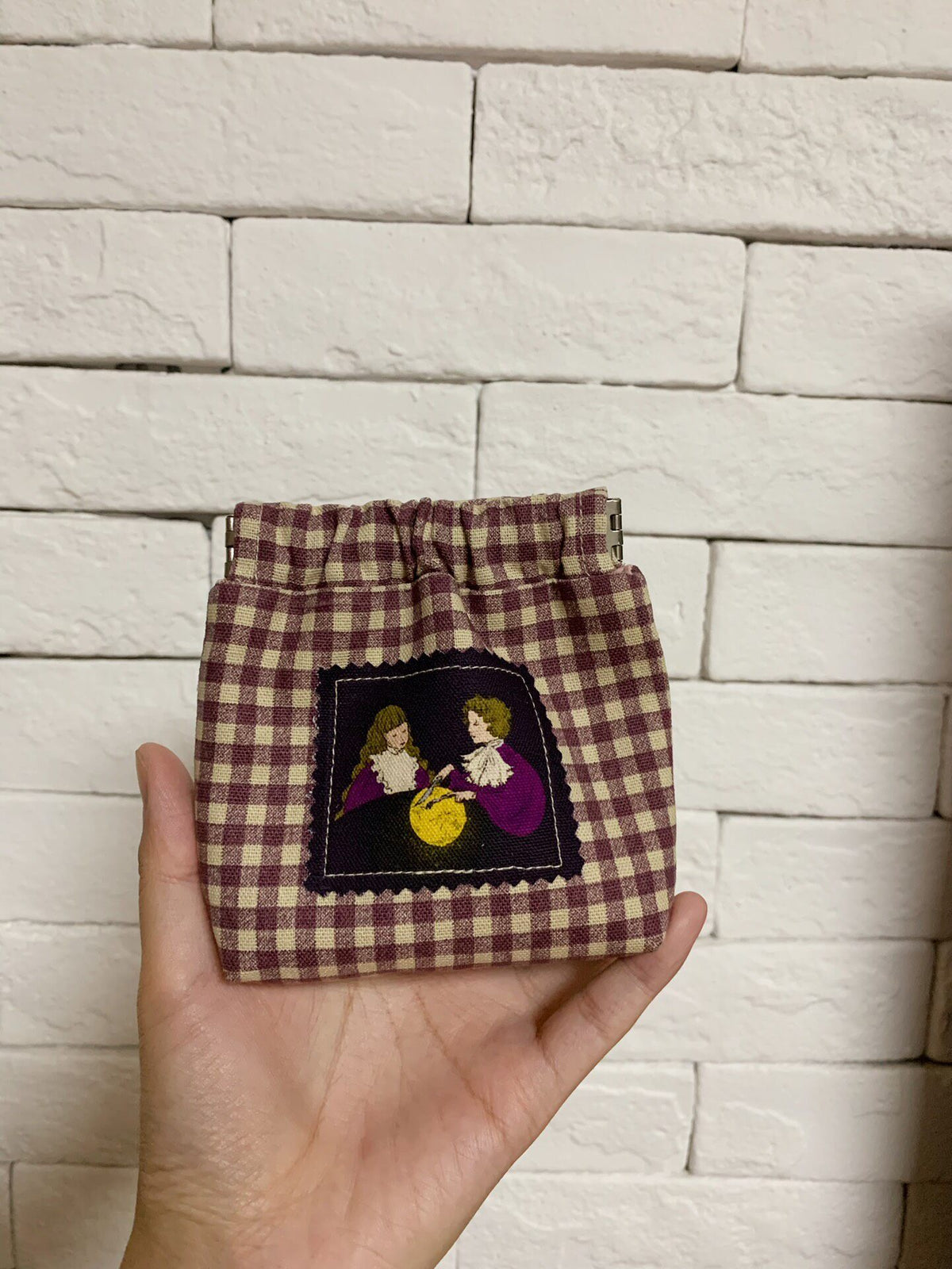Spring Frame Pouch with Checkered Fabric