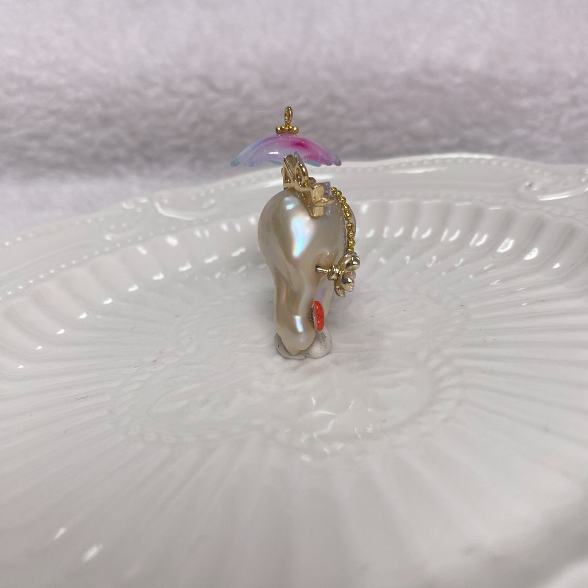 Pendente Fantasma con Perla Barocca in Oro Riempito