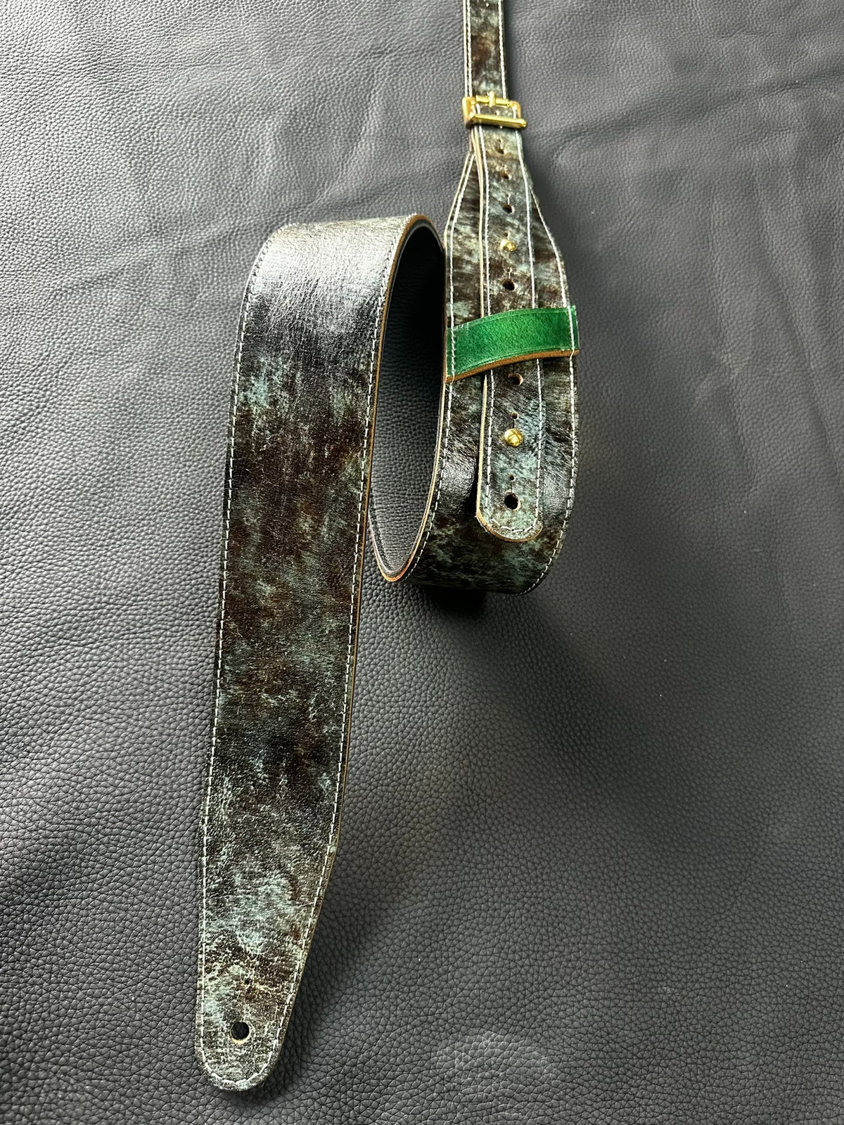 660105499754 - Image 1