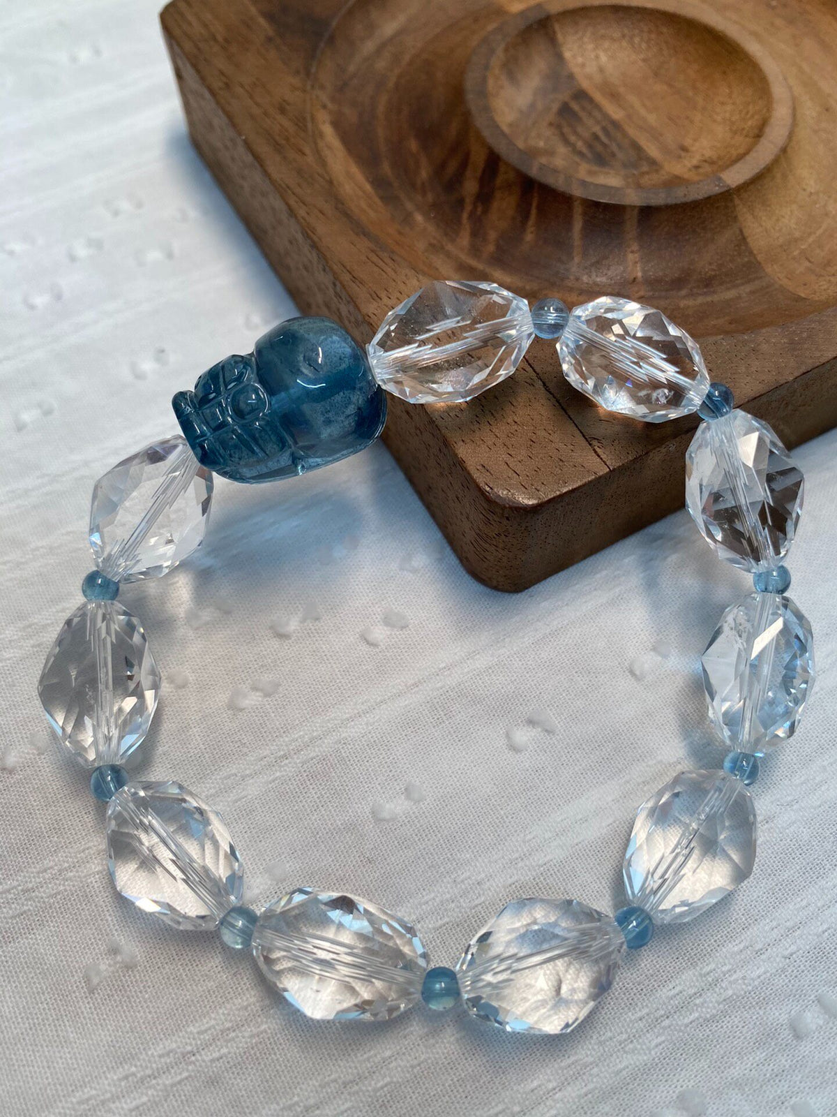 White Crystal Aquamarine Pixiu Beaded Bracelet