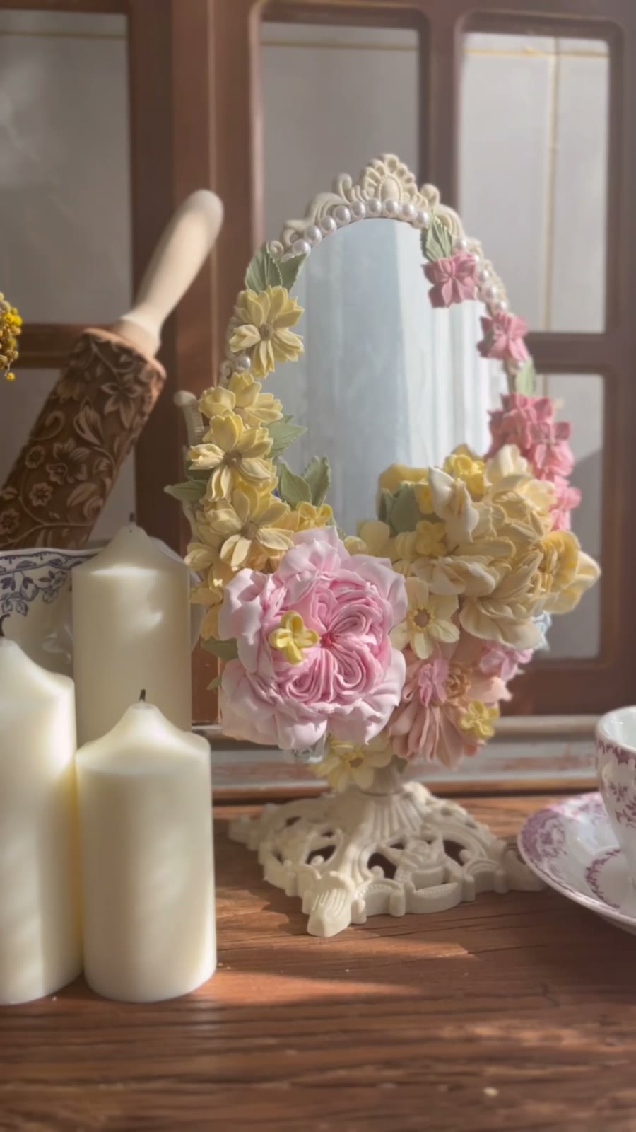 Clay Flower Decorated Oval Standing Mirror