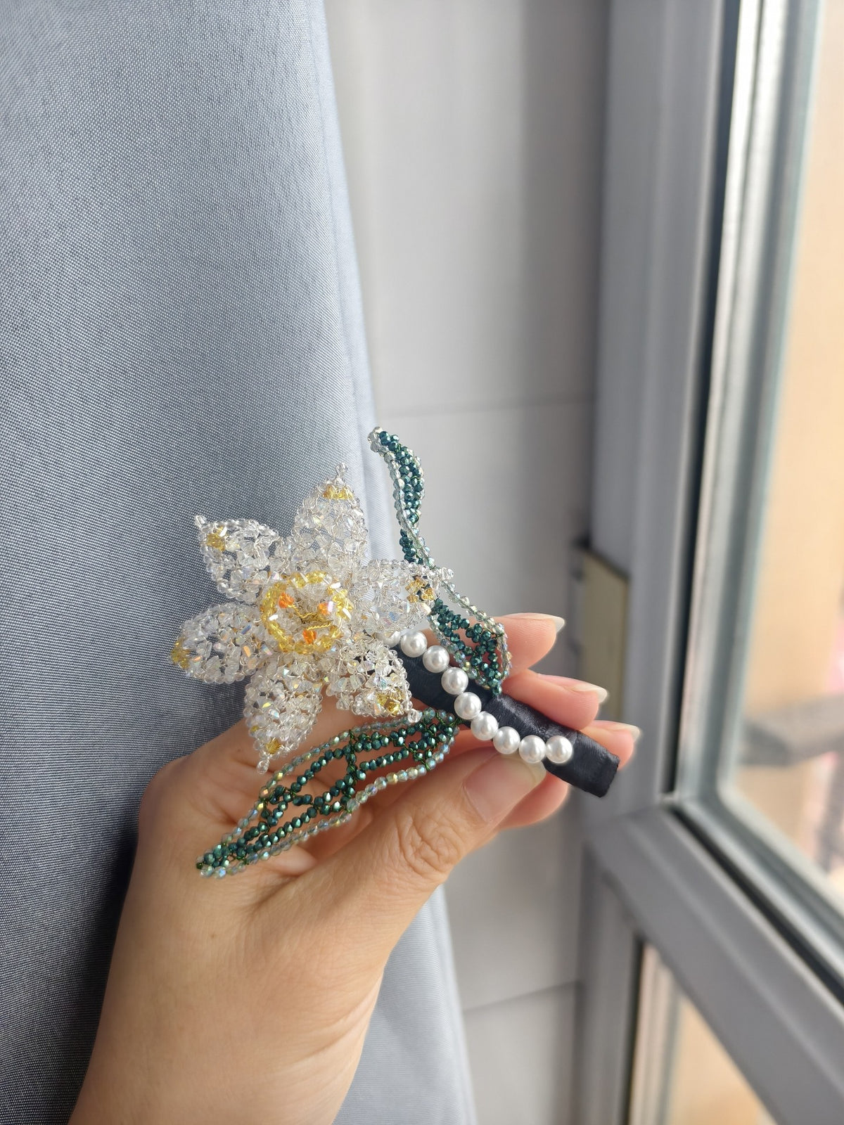 Crystal Beaded Daffodil Hair Clip