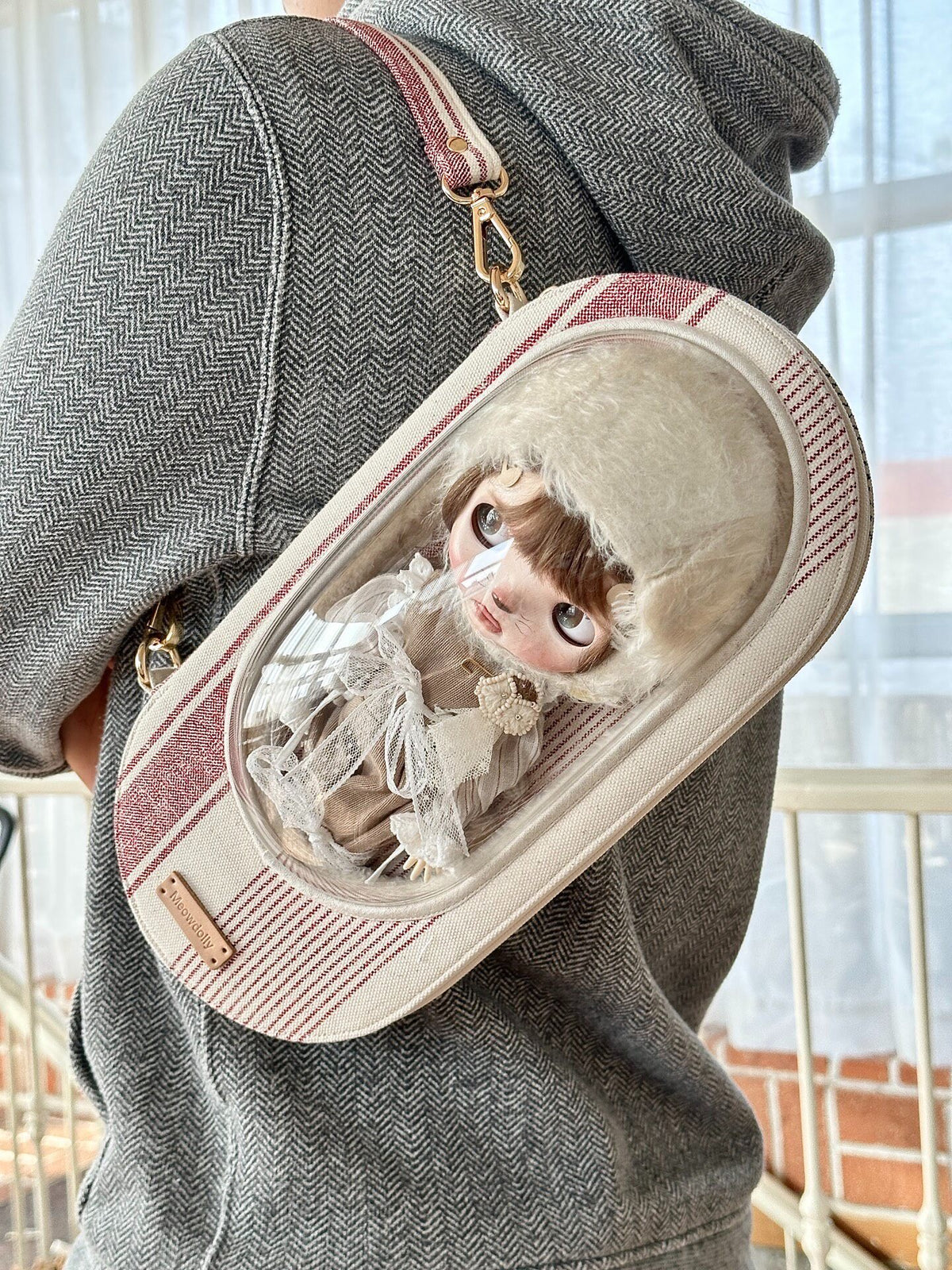 Blythe Doll Carrying Case with Transparent Window