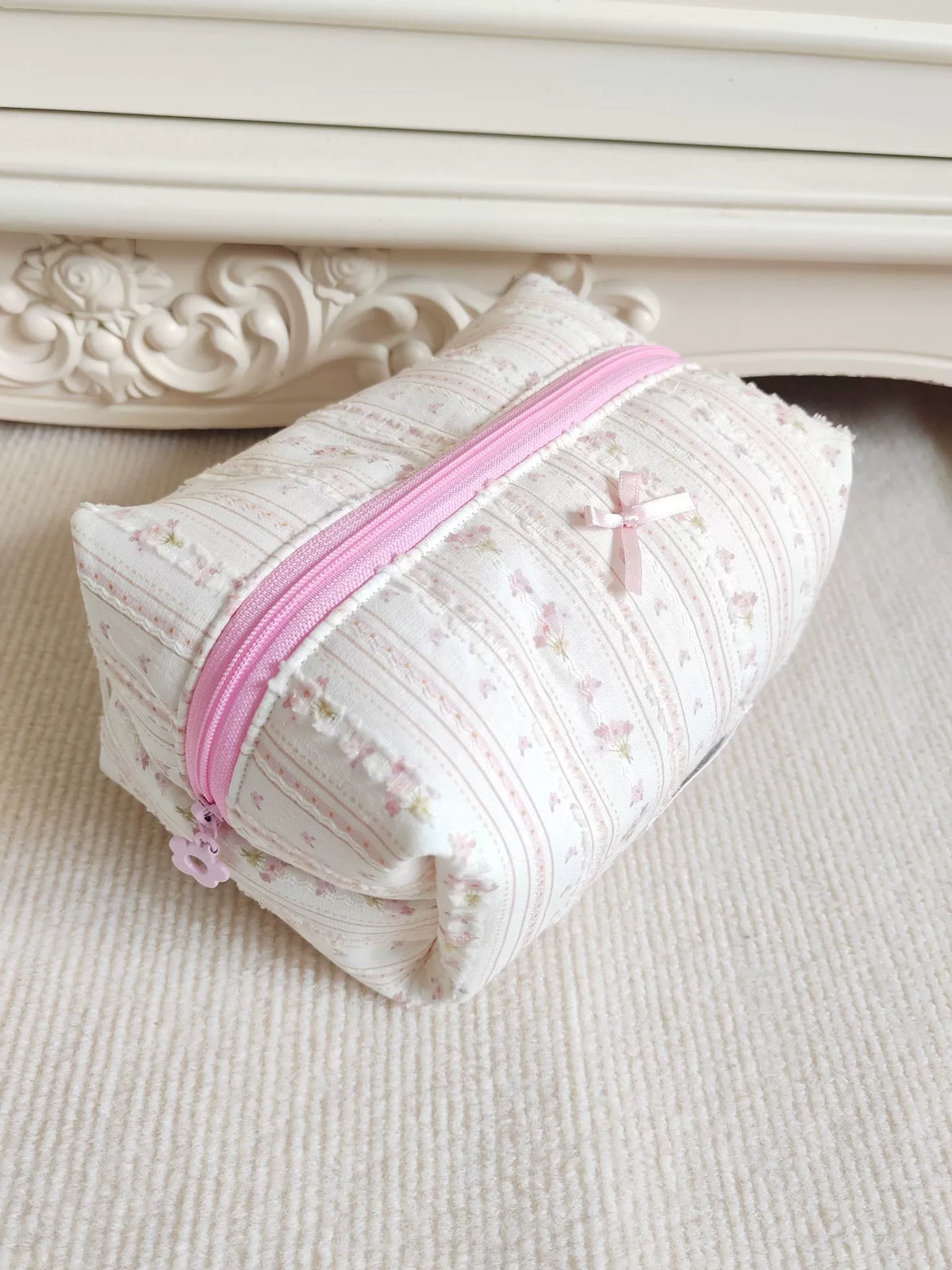 Handmade Floral Zipper Pouch Cosmetics Bag